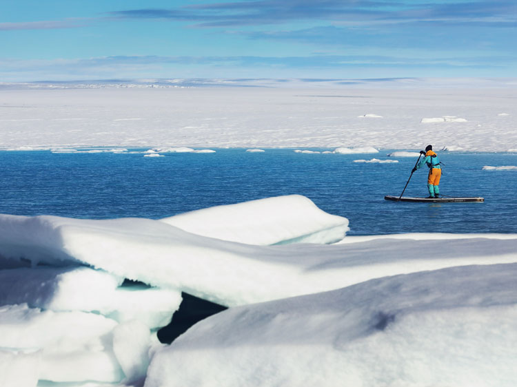 Einmalig - Wintersport auf dem Wasser mit Stand-Up-Paddling-Boards 1