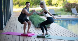 Sportgeräte wie Matten und Balancepads aus PVC-Schaumstoff