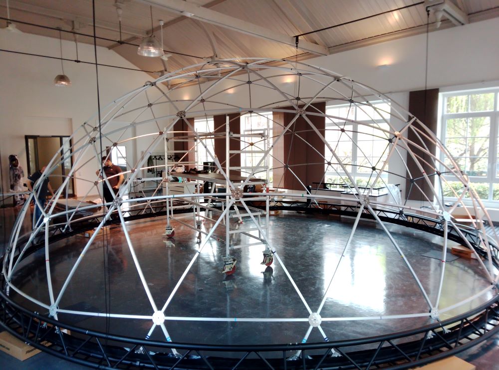 Planetarium Karlsruhe: PVC-Kuppel lädt zu Reisen ins All ein 2 Planetarium Karlsruhe PVC-Kuppel